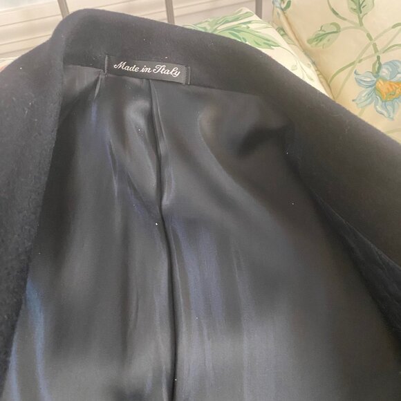 Men's Loro Piano Cashmere Coat, 40L - Picture 5 of 7